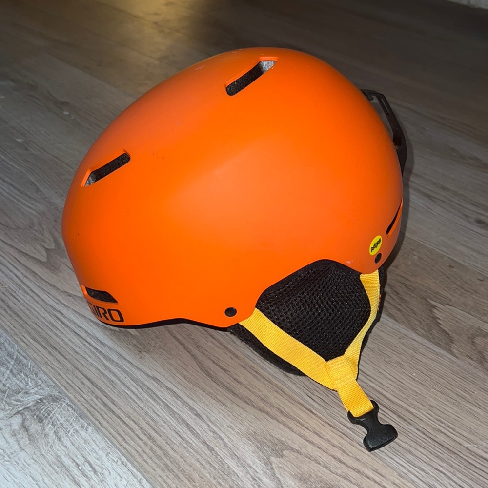 Giro Snowboarding Helmet